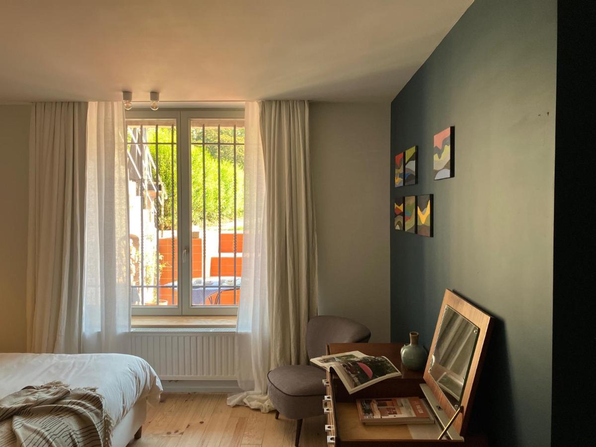 Maison Henri Namur Luaran gambar